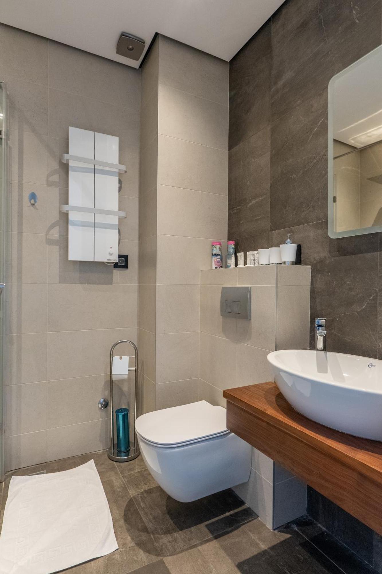 Kondina Suites Belgrade Exterior photo